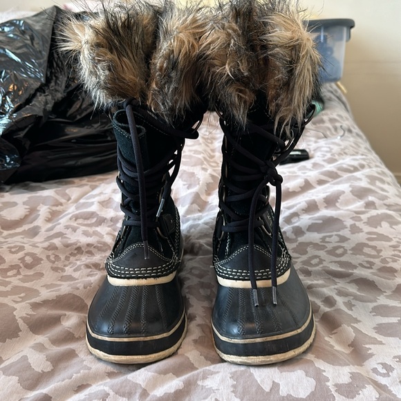 Women’s Sorel Boots - Picture 9 of 9